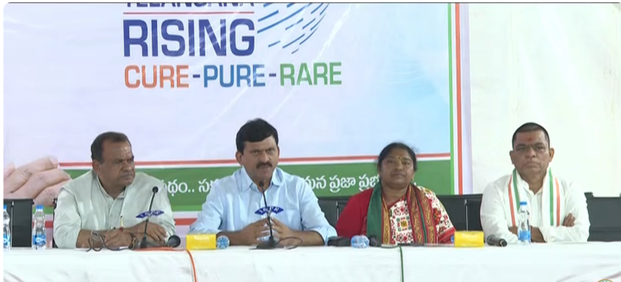 మేడారం సాక్షిగా చారిత్రాత్మక నిర్ణయాలు:                       వనదేవతల చెంత ‘వరాల’ జల్లు!